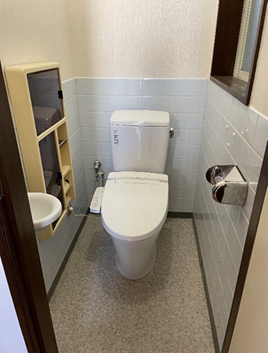 大阪府枚方市のグループホーム【ミライエ茄子作4丁目】|1階トイレ